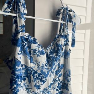 New W/O tags floral midi dress